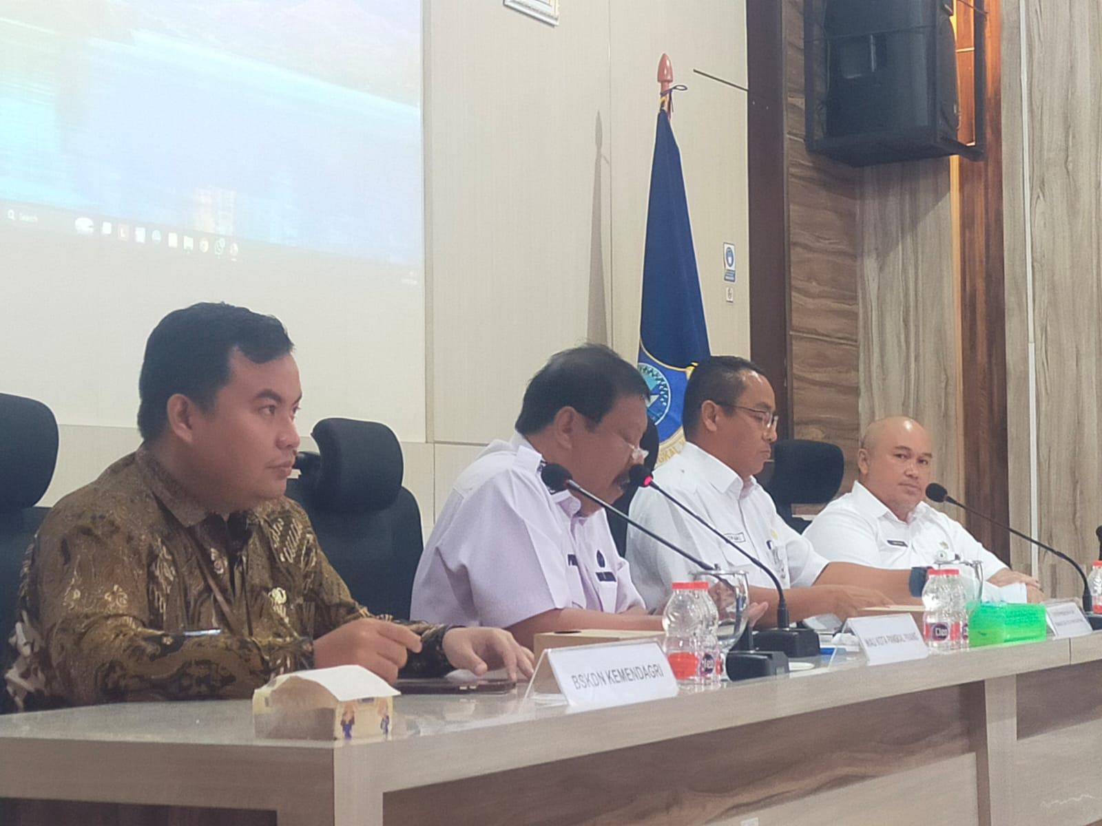 WALIKOTA PANGKAL PINANG TEKANKAN PENTINGNYA INOVASI ASN 